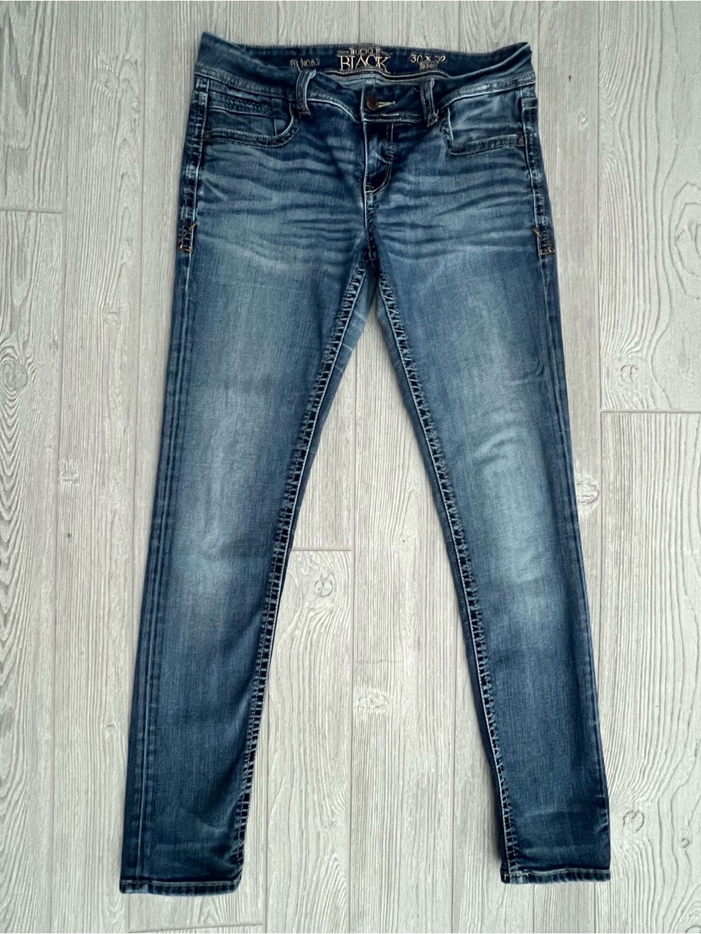 Buckle Black Fit No. 53 Skinny Jeans Women’s 30x31 Medium Wash Stretch Denim